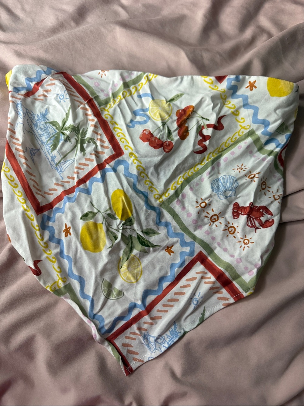 like new Abercrombie & Fitch White Multi-Color Patterned Women’s Top